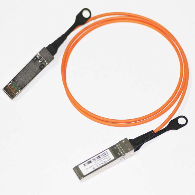 Fanout Cisco Qsfp Breakout Cable / 40g Aoc QSFP+ Active Fiber Optic Fan Out Kit